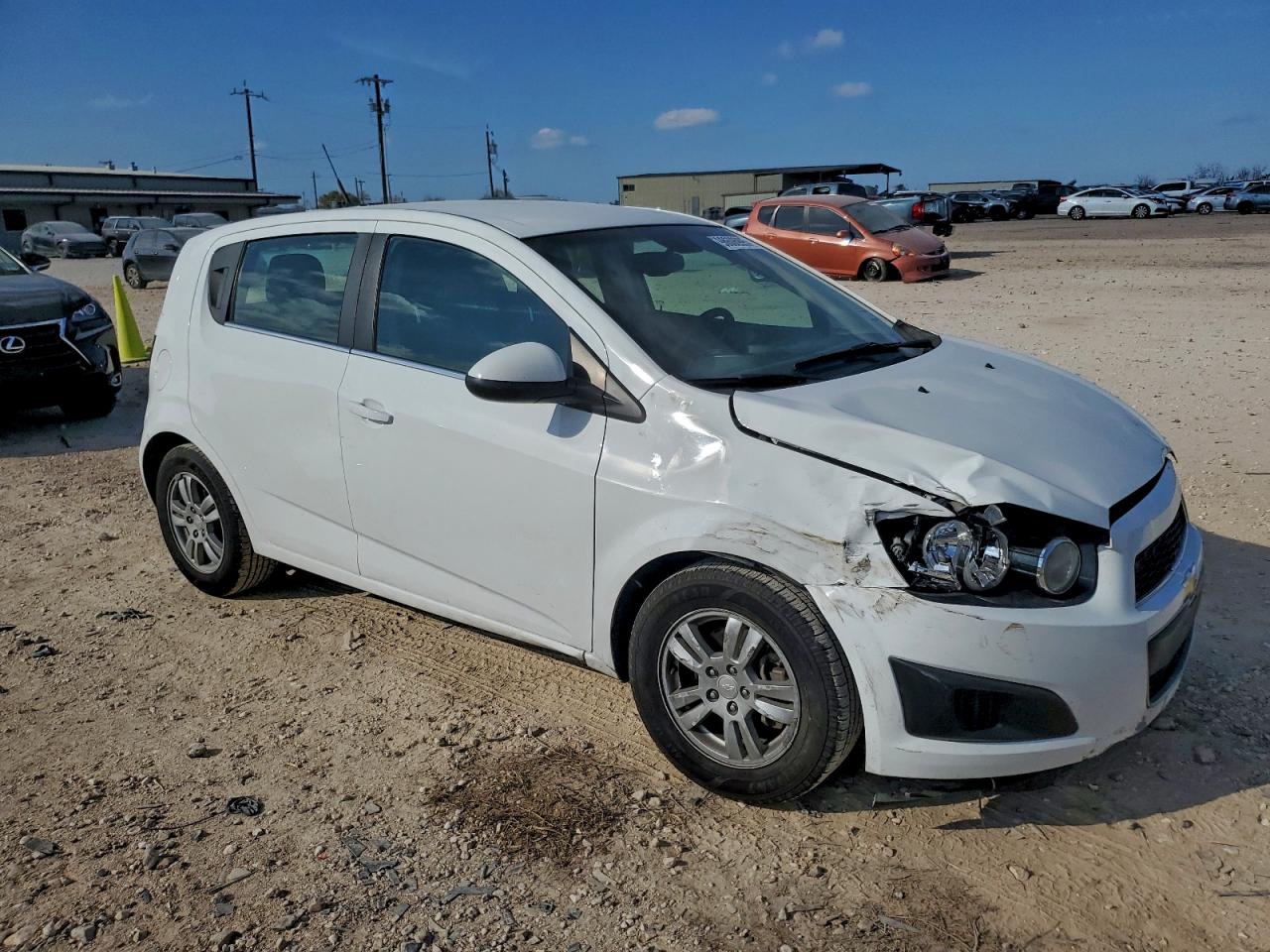 2014 CHEVROLET SONIC LT photo 4