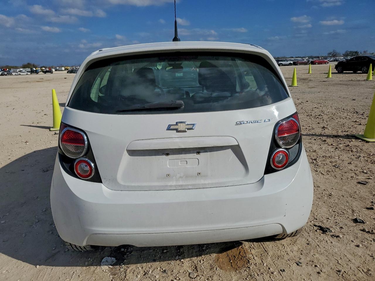 2014 CHEVROLET SONIC LT photo 6