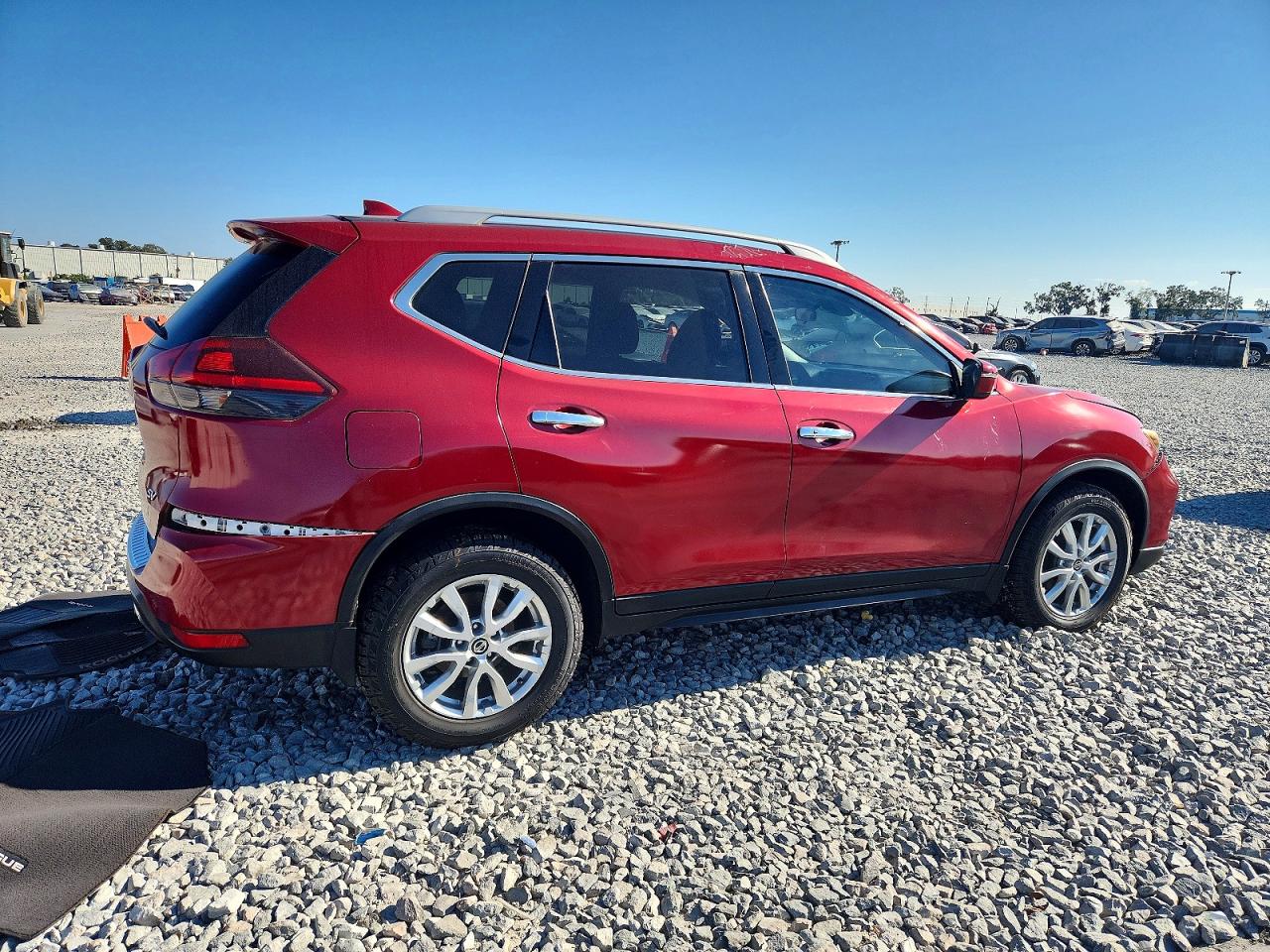 2019 NISSAN ROGUE S photo 3