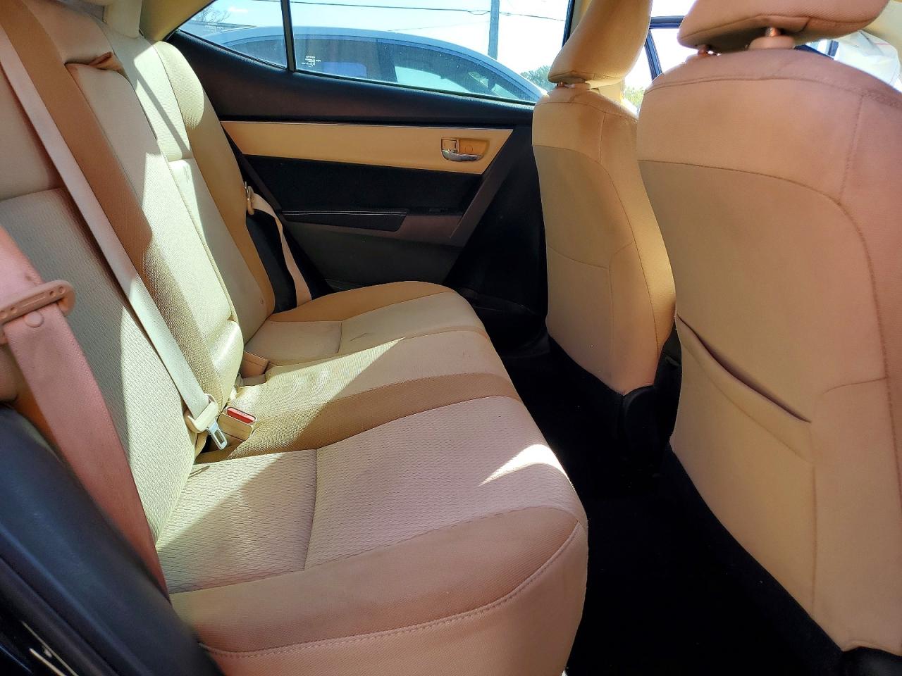 2017 TOYOTA COROLLA L photo 10