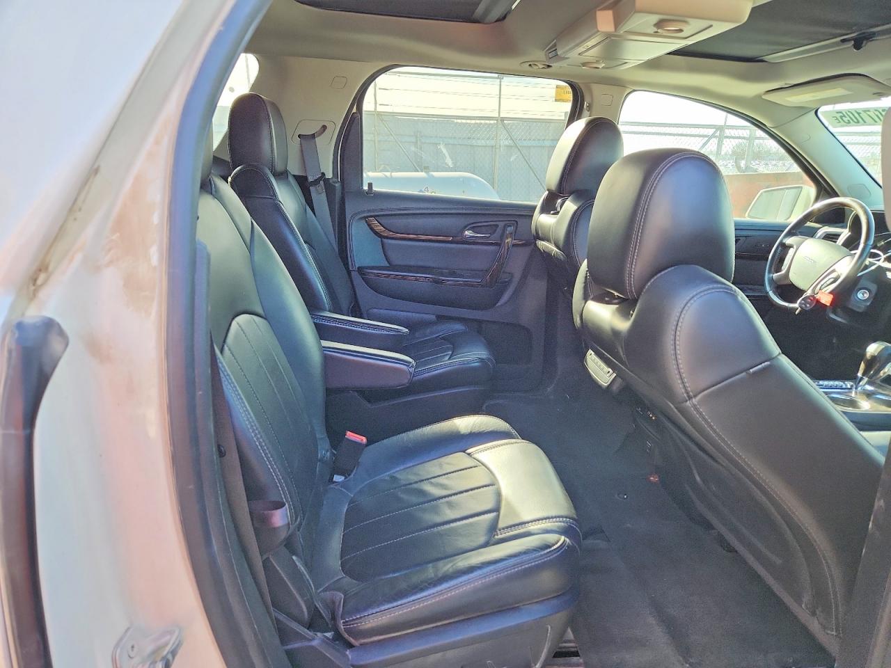 2014 GMC ACADIA DENALI photo 21