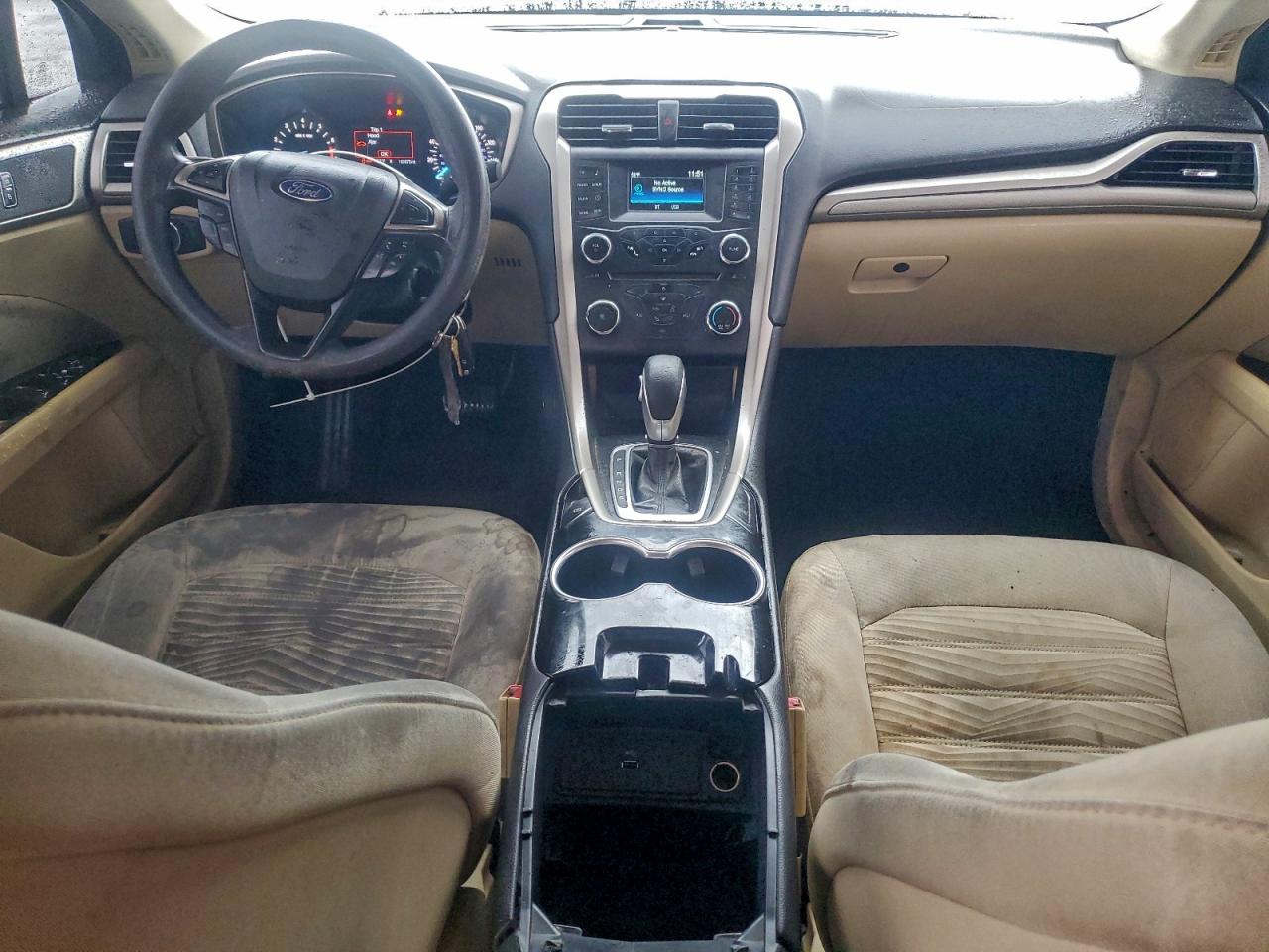 2016 FORD FUSION SE photo 8
