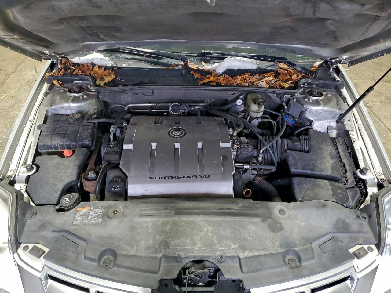 2011 CADILLAC DTS photo 11