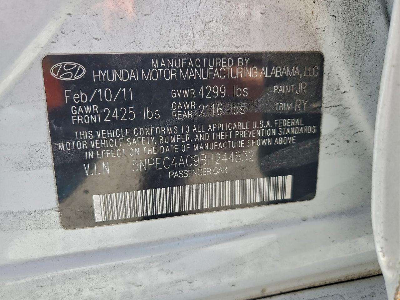 2011 HYUNDAI SONATA SE photo 13