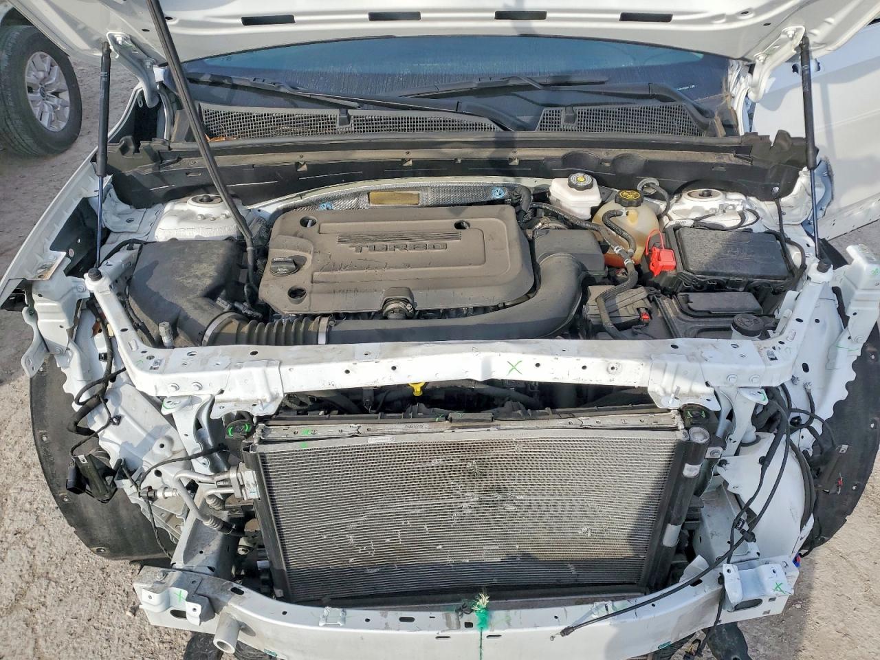 2023 BUICK ENVISION ESSENCE photo 11