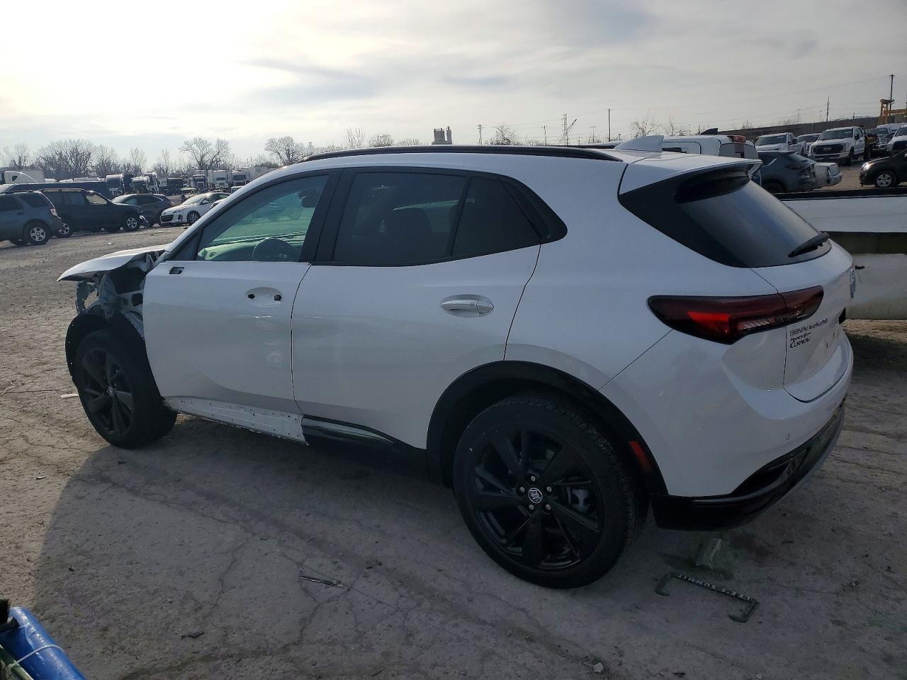 2023 BUICK ENVISION ESSENCE photo 2