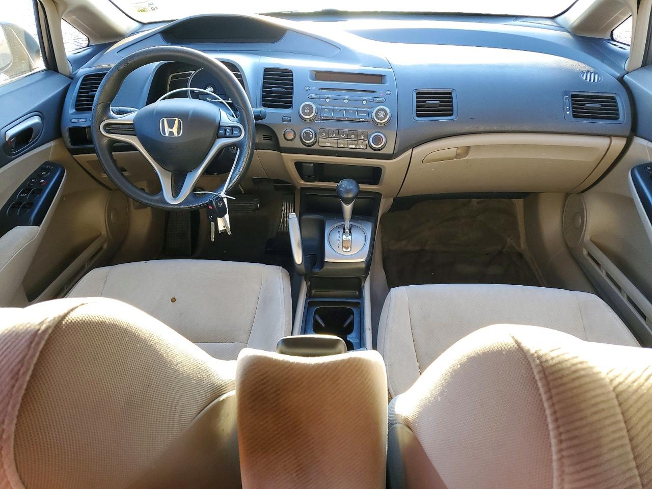 2010 HONDA CIVIC LX photo 8