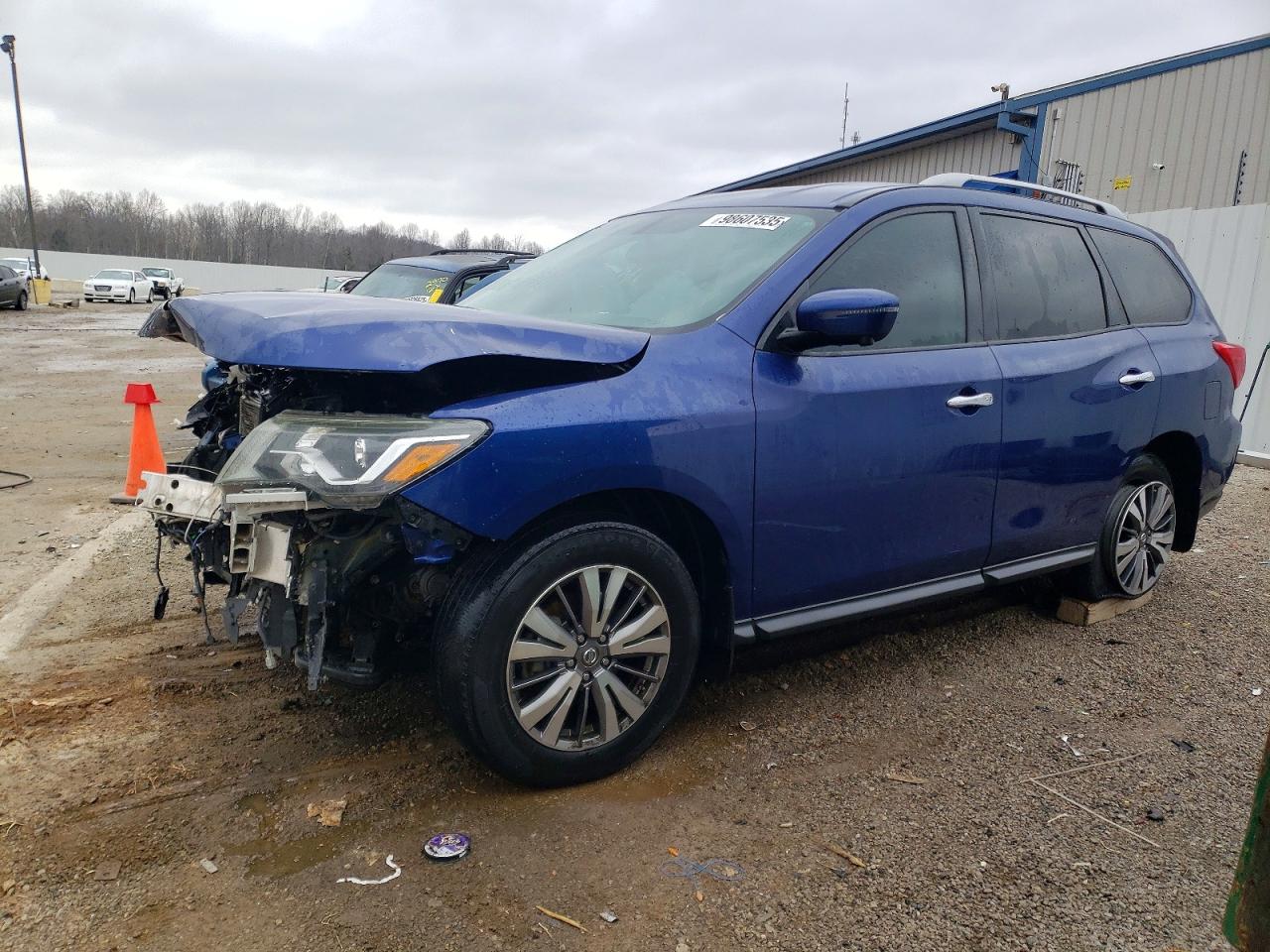 2017 NISSAN PATHFINDER