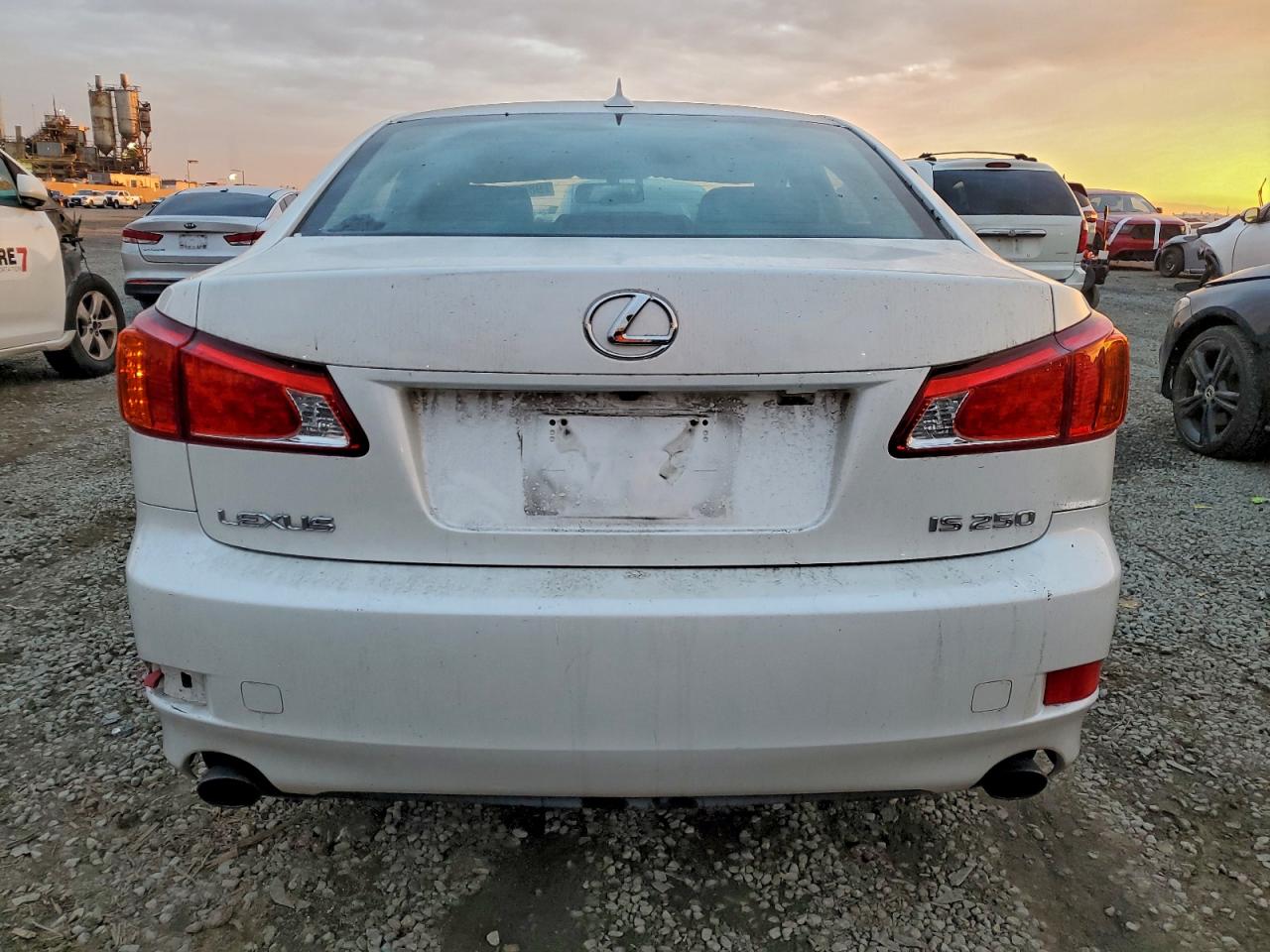 2009 LEXUS IS 250 photo 21