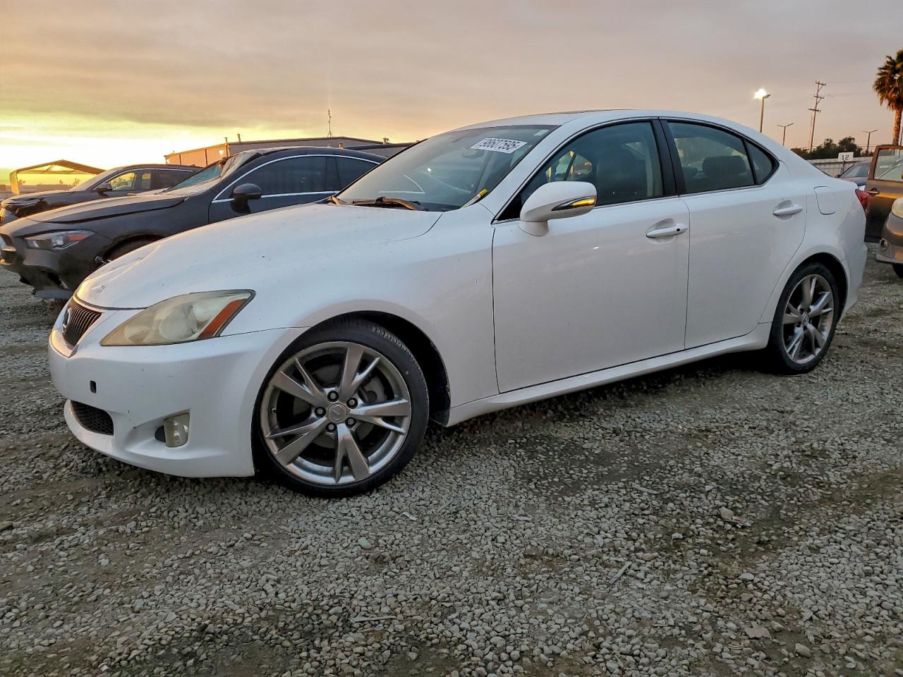 2009 LEXUS IS