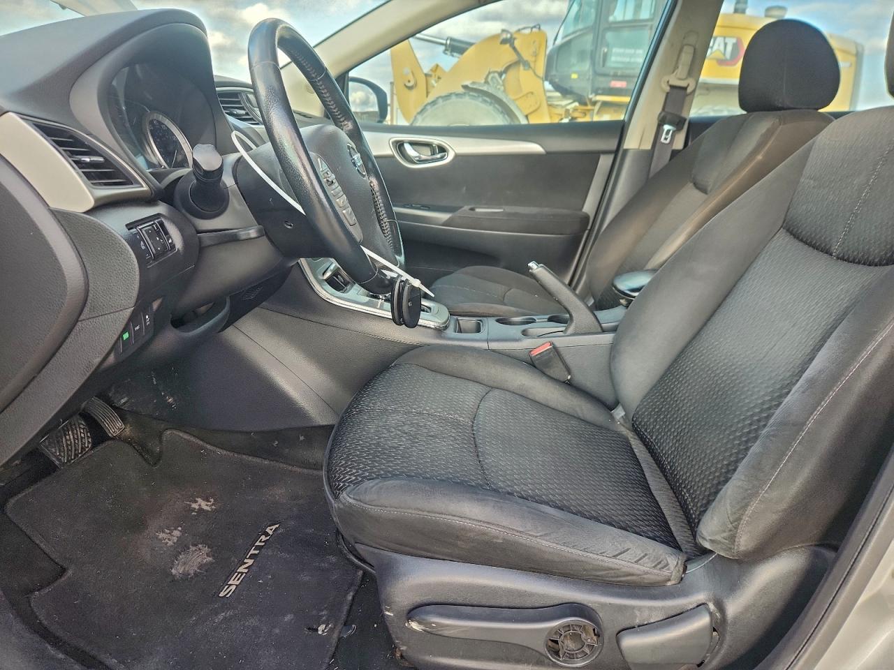 2014 NISSAN SENTRA S photo 7