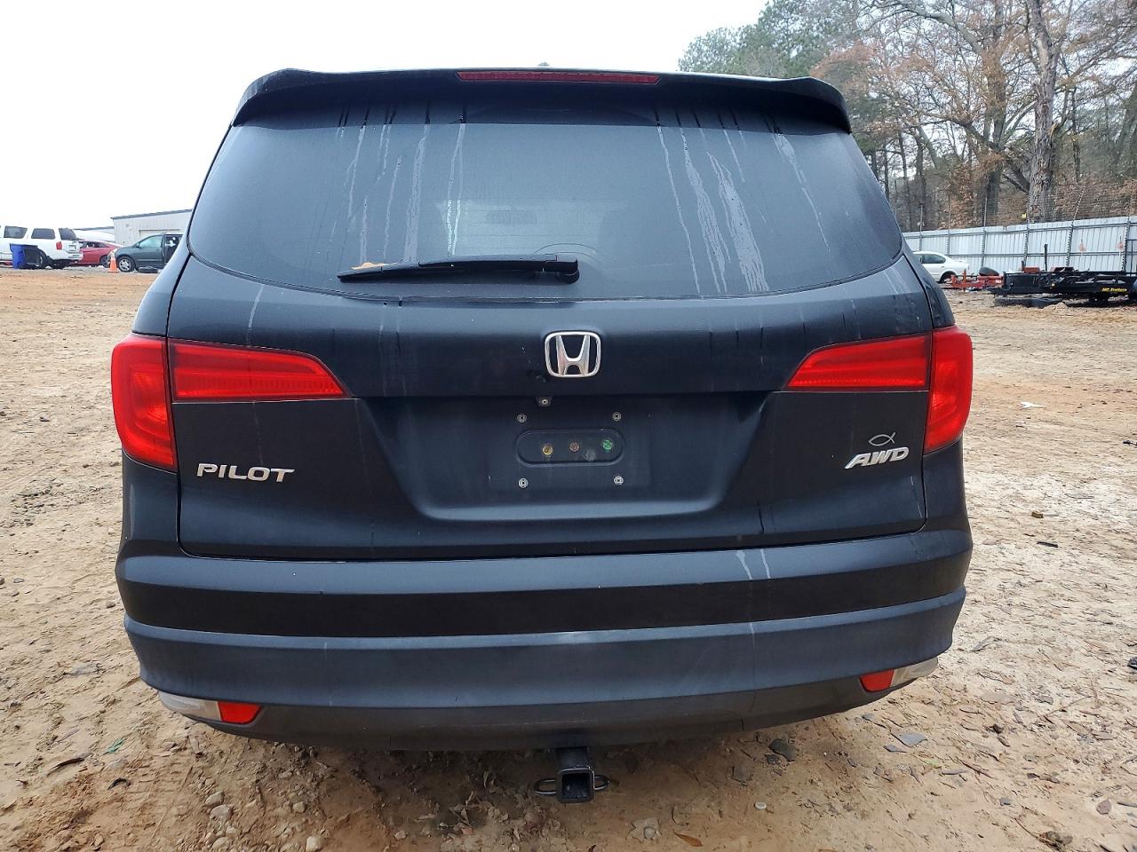 2016 HONDA PILOT EXL photo 6