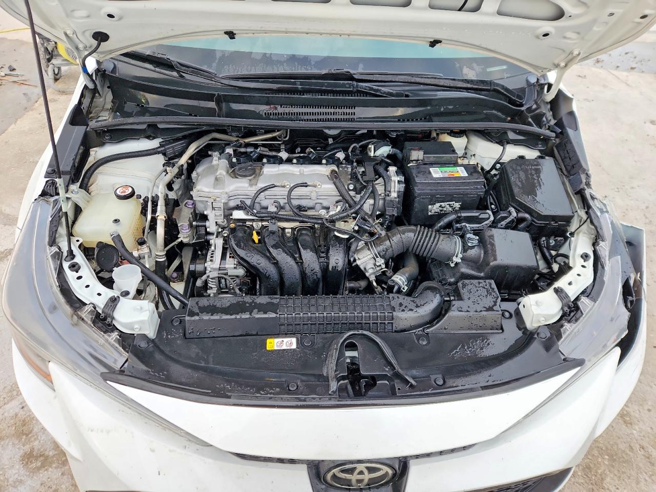 2021 TOYOTA COROLLA LE photo 11