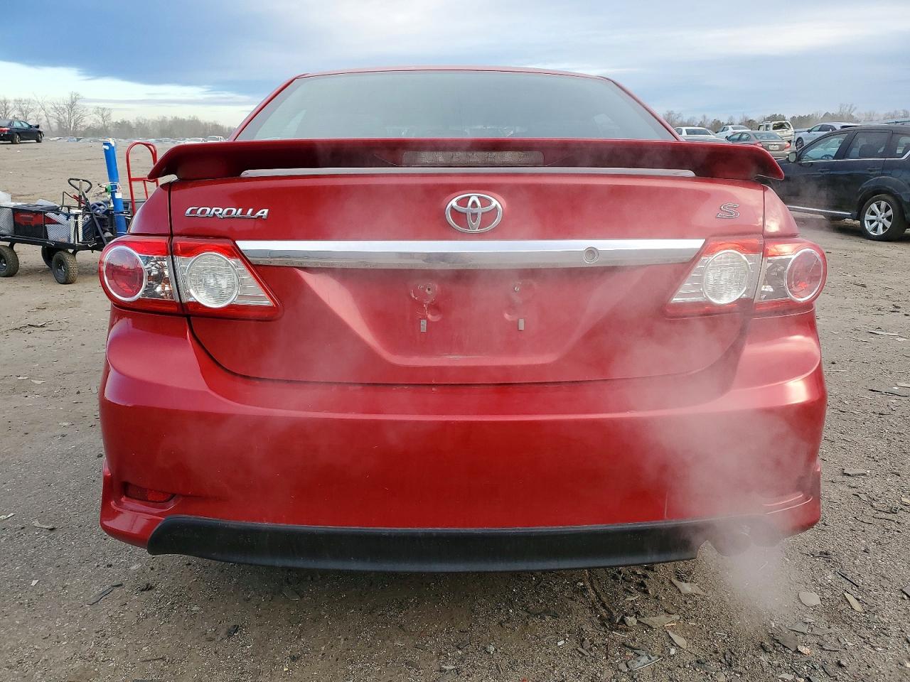 2013 TOYOTA COROLLA BASE photo 6