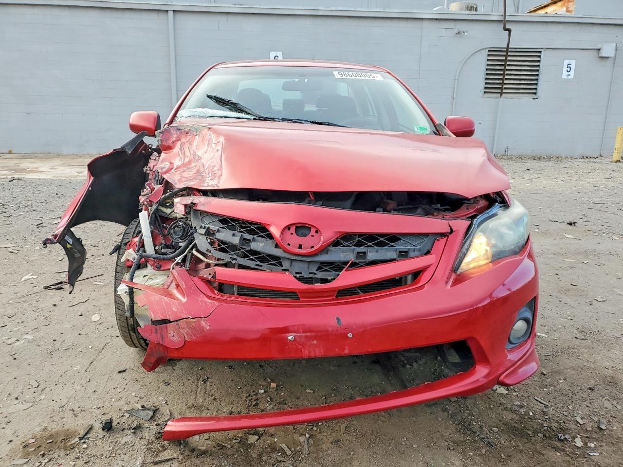 2013 TOYOTA COROLLA BASE photo 5