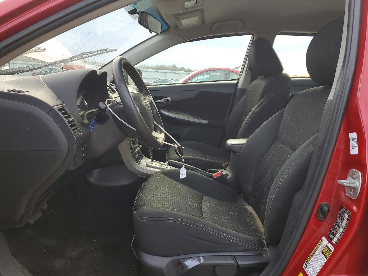 2013 TOYOTA COROLLA BASE photo 7