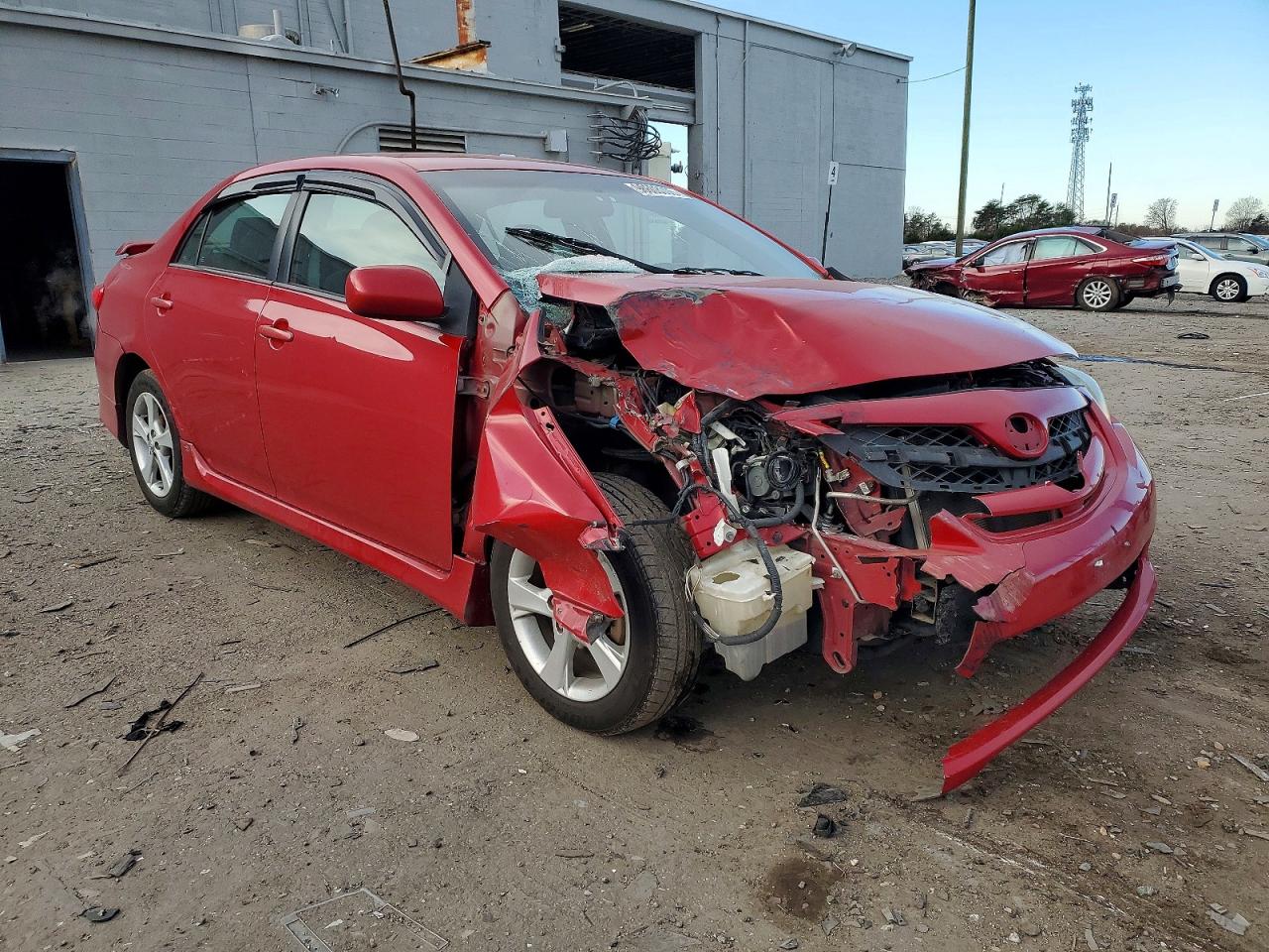 2013 TOYOTA COROLLA BASE photo 4