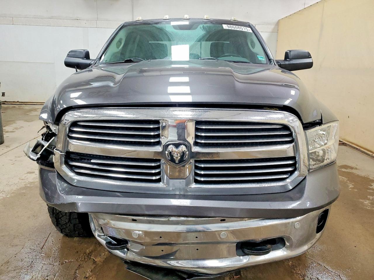 2014 RAM 1500 SLT photo 9