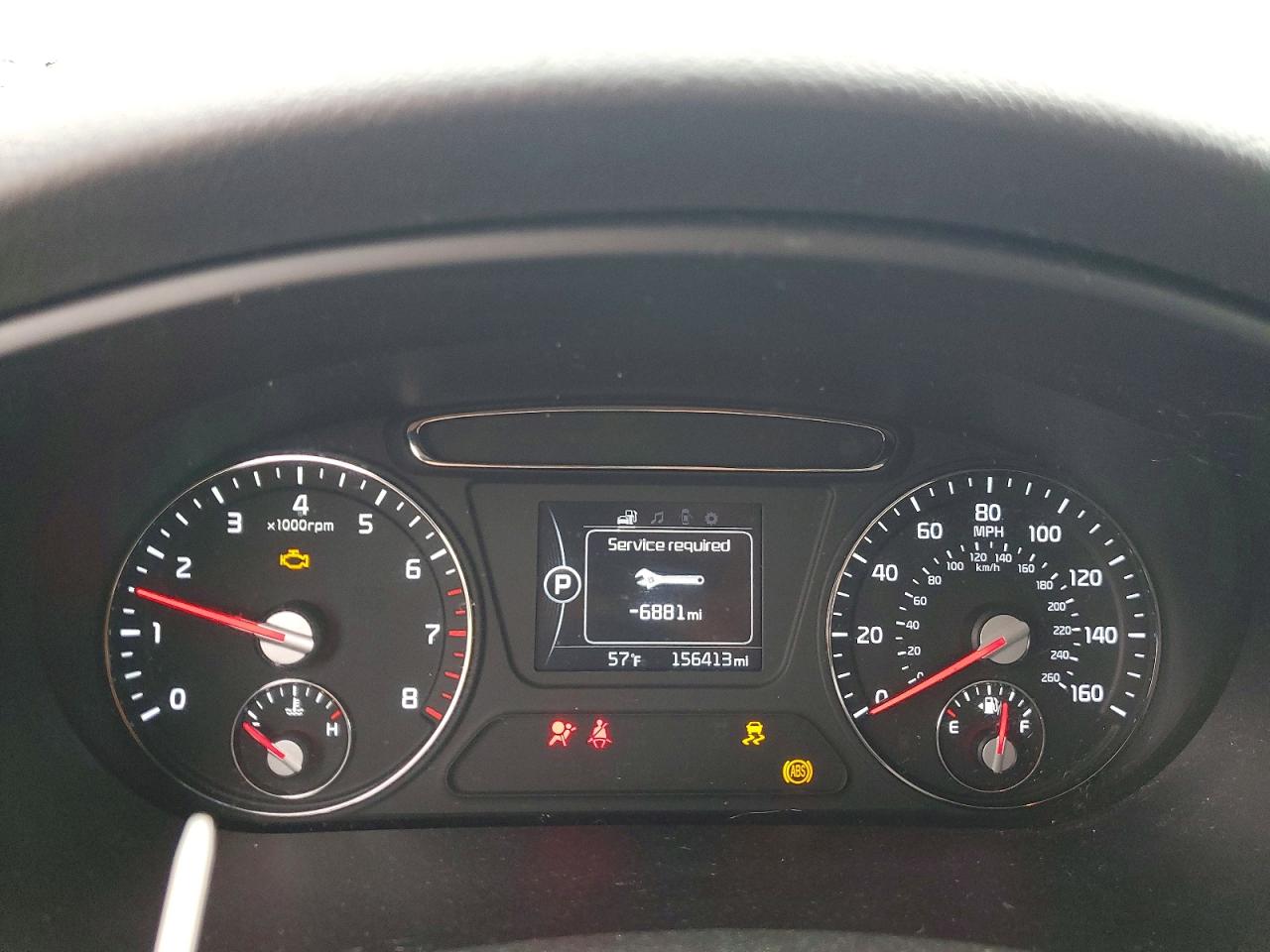 2017 KIA SORENTO LX photo 9