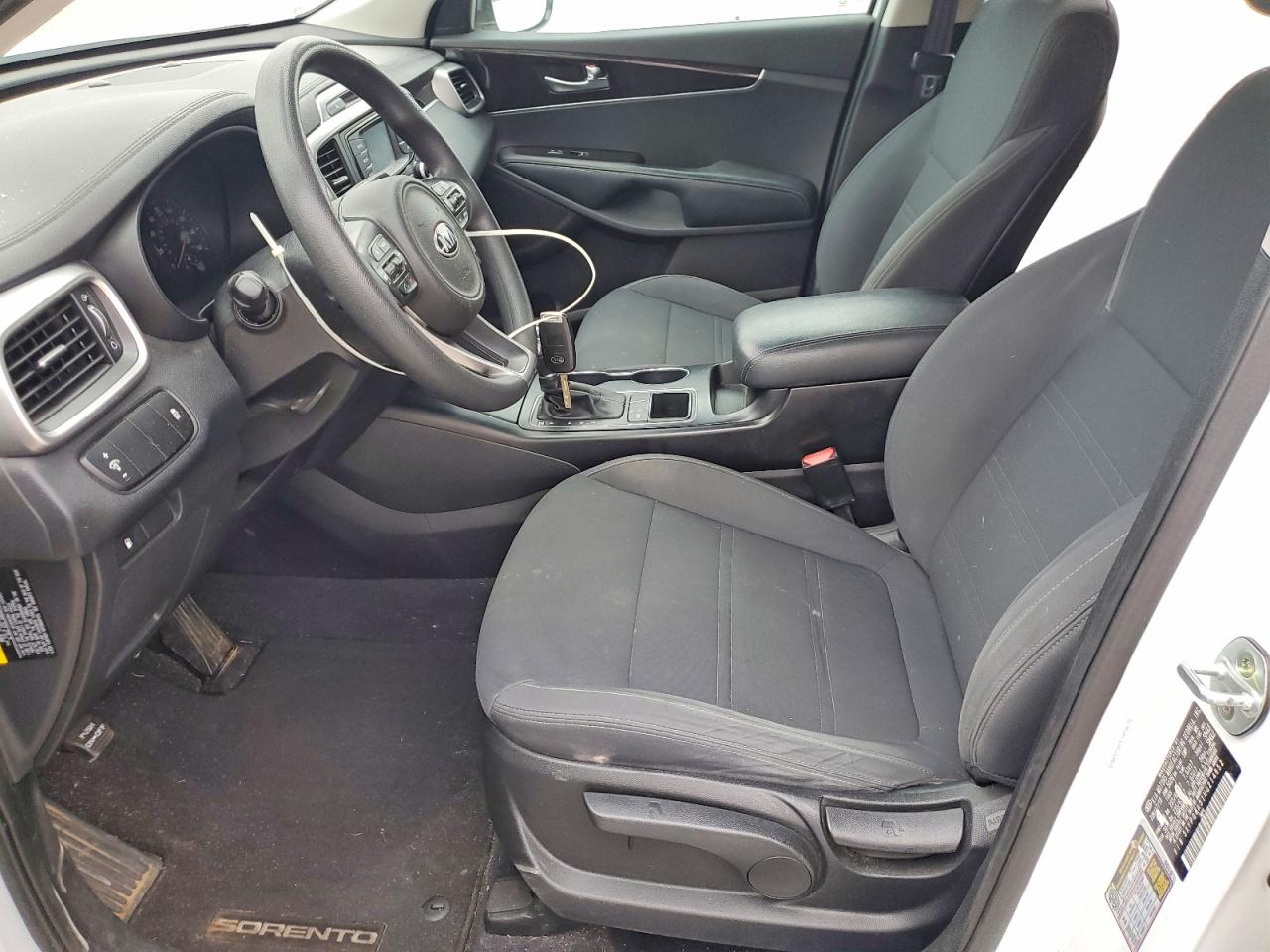 2017 KIA SORENTO LX photo 7
