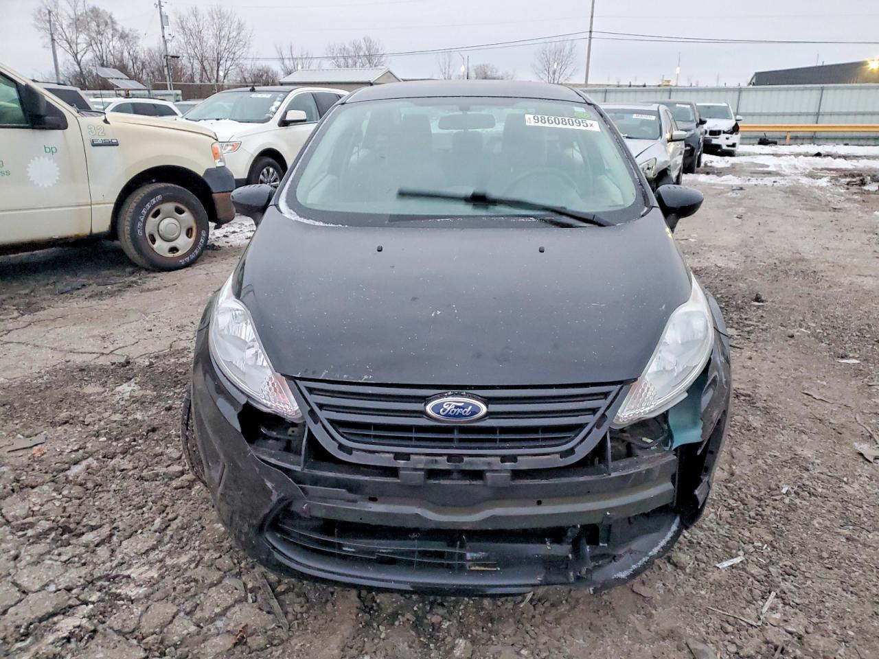 2012 FORD FIESTA S photo 5