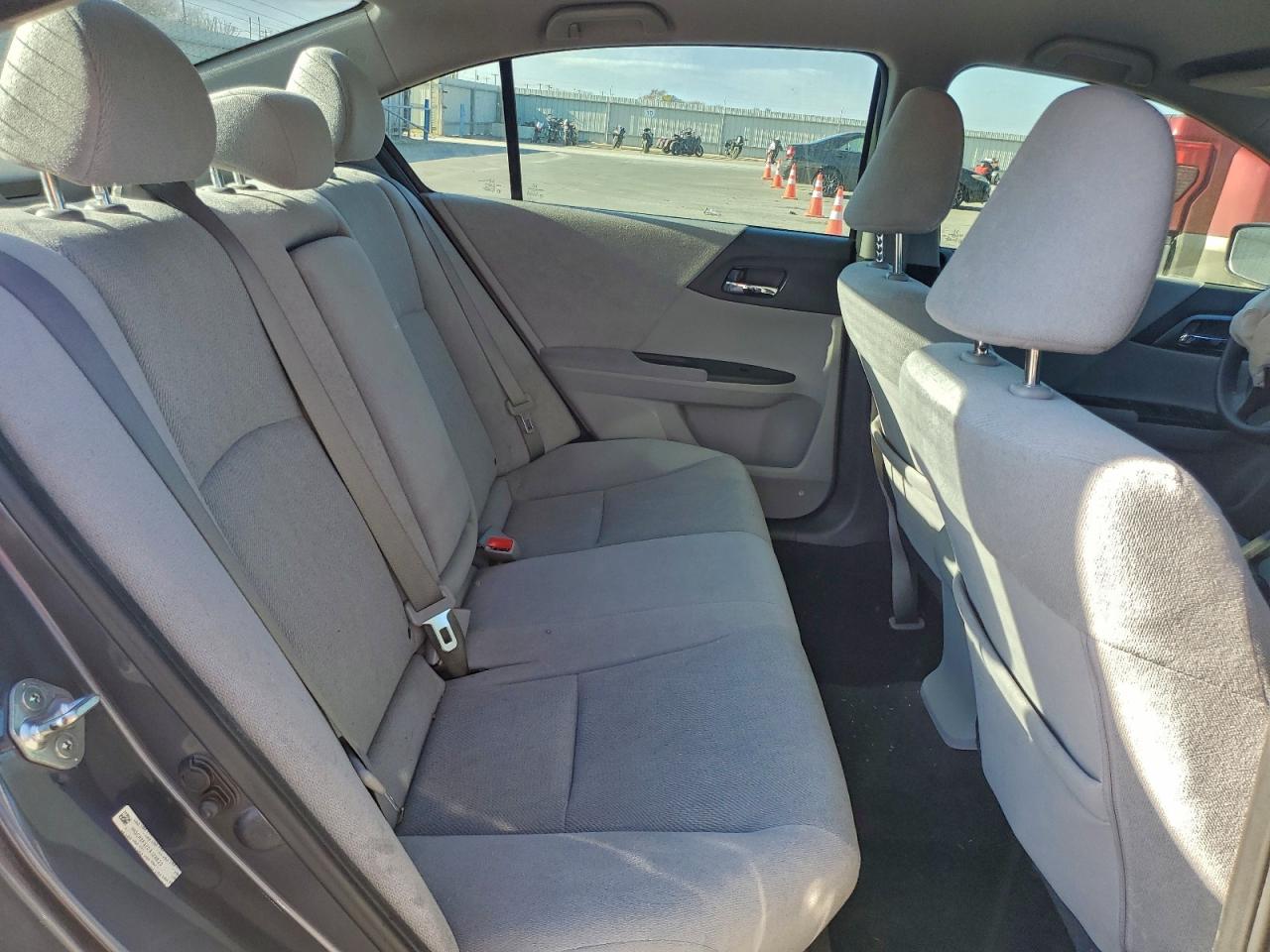2013 HONDA ACCORD LX photo 10