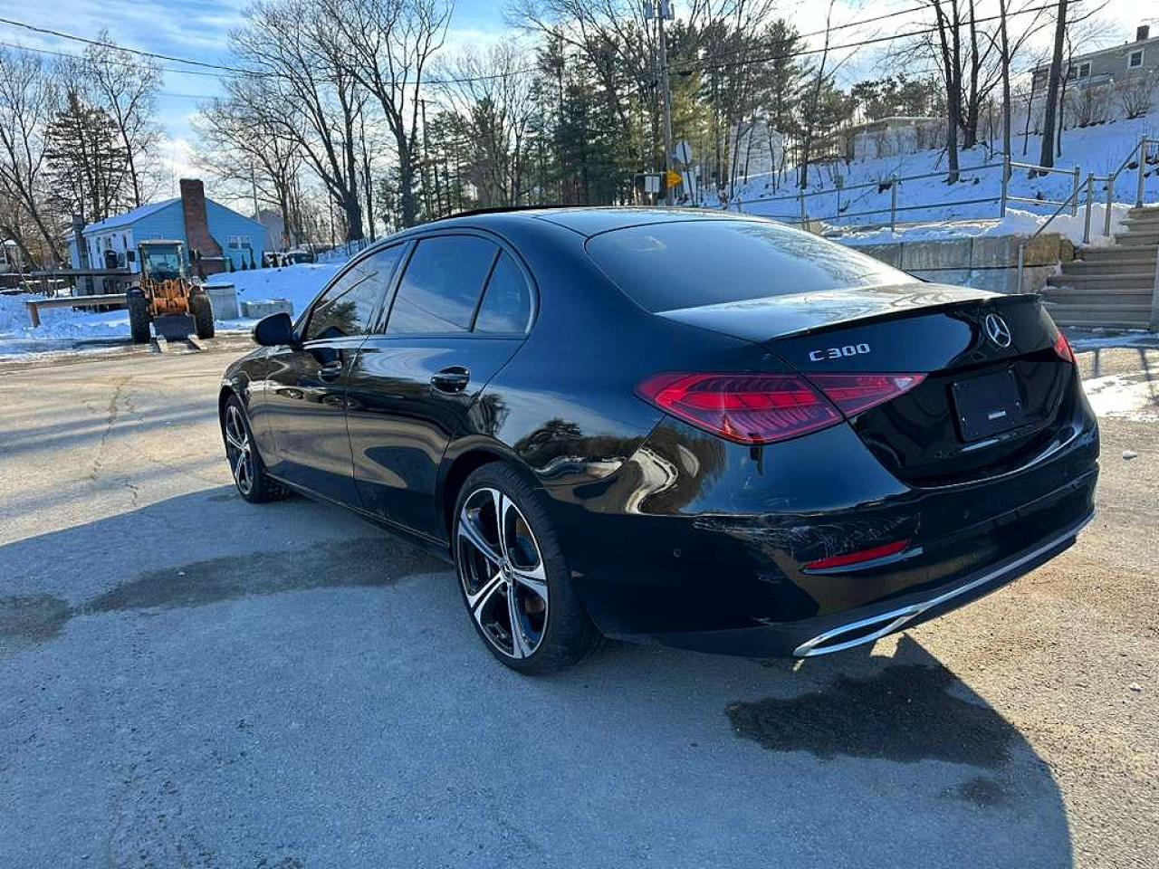 2025 MERCEDES-BENZ C 300 photo 2