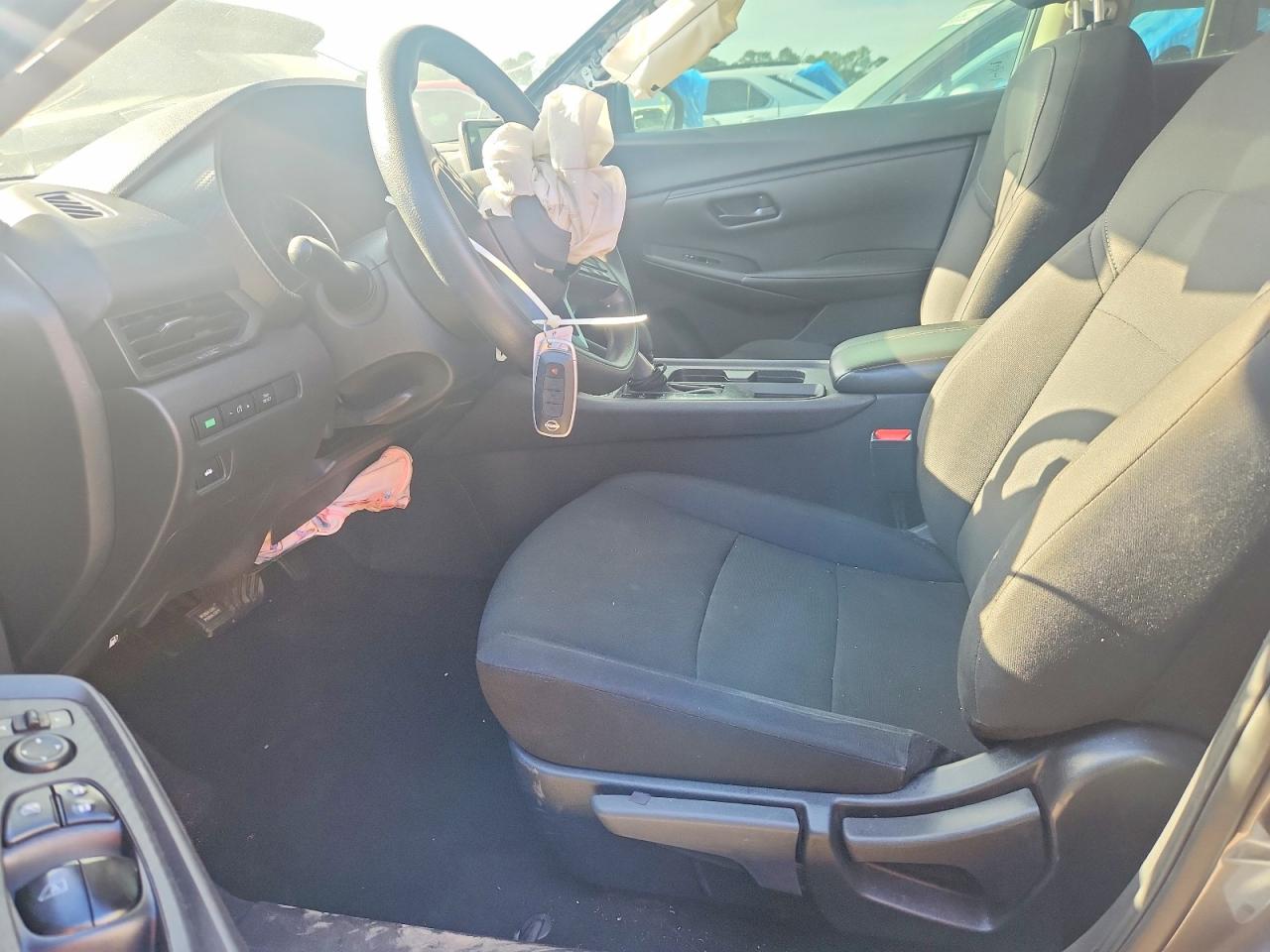 2024 NISSAN SENTRA S photo 7