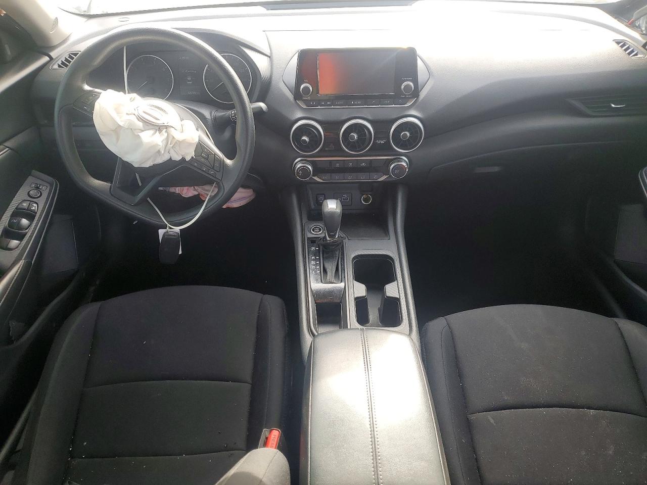 2024 NISSAN SENTRA S photo 8