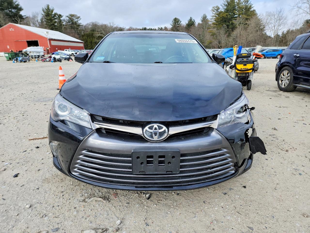 2016 TOYOTA CAMRY LE photo 5