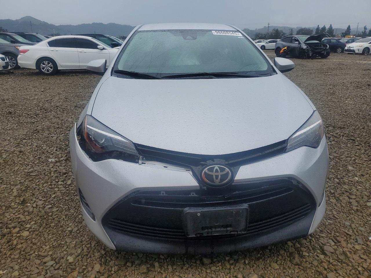 2018 TOYOTA COROLLA L photo 5