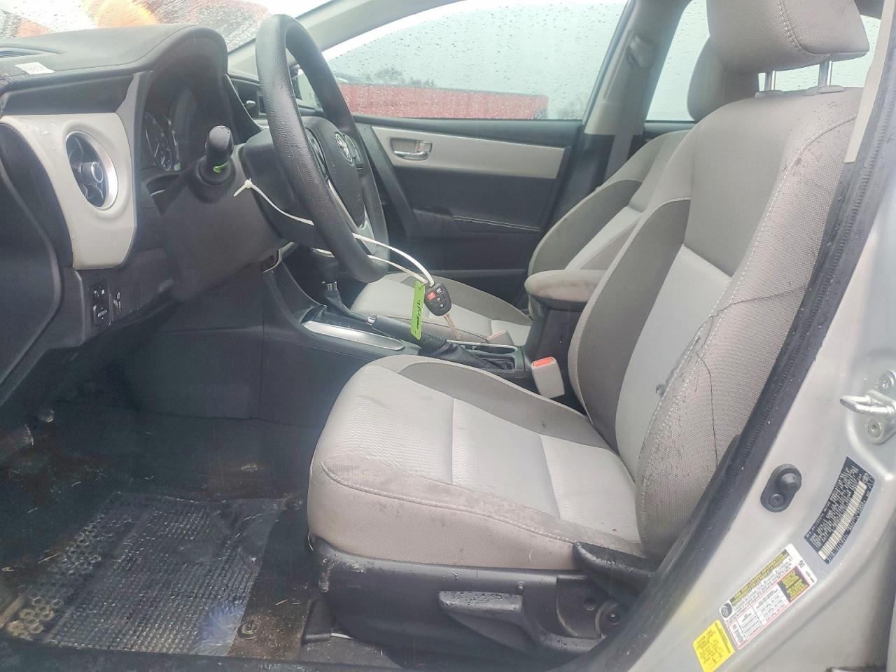 2018 TOYOTA COROLLA L photo 7