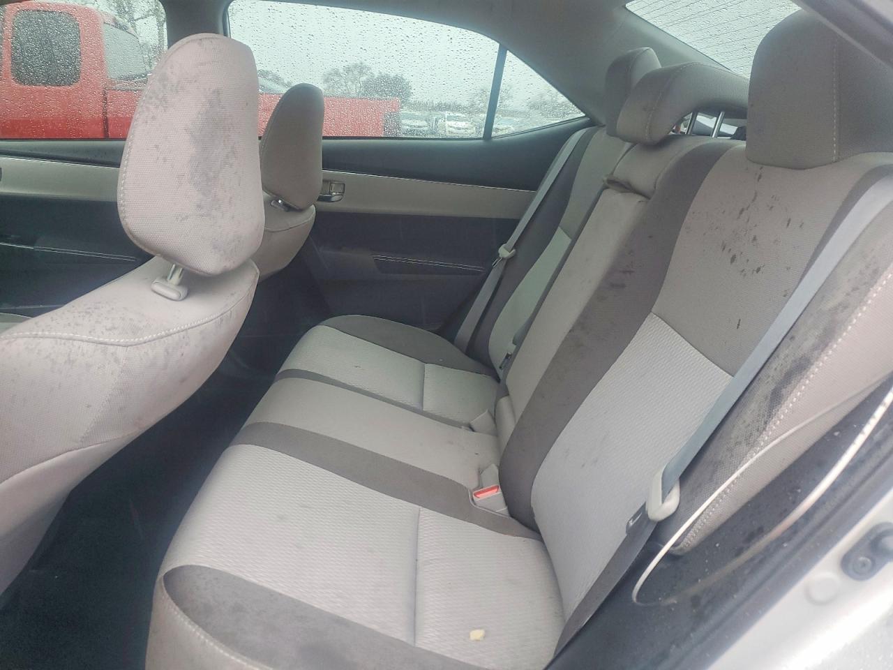 2018 TOYOTA COROLLA L photo 10