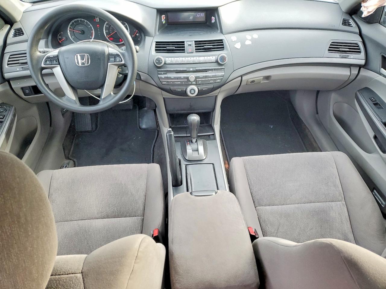 2010 HONDA ACCORD LX photo 8