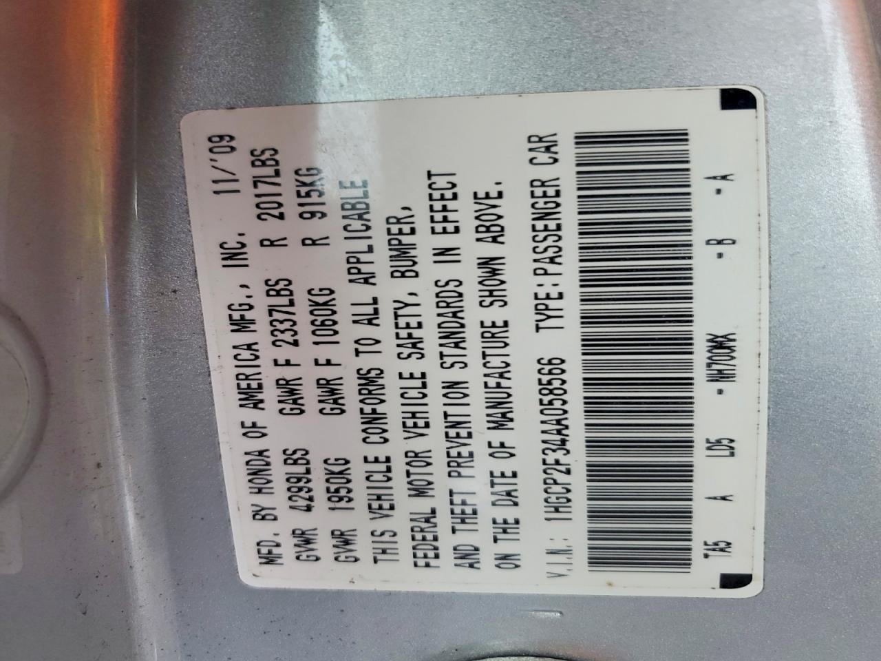 2010 HONDA ACCORD LX photo 12