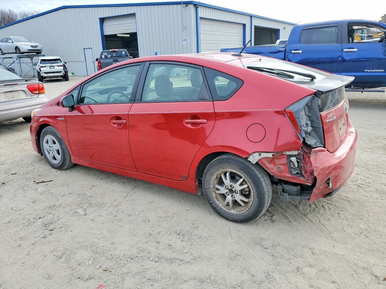 2011 TOYOTA PRIUS photo 2