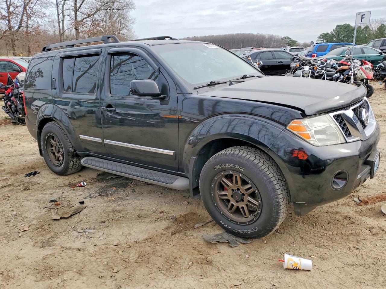 2011 NISSAN PATHFINDER S photo 4