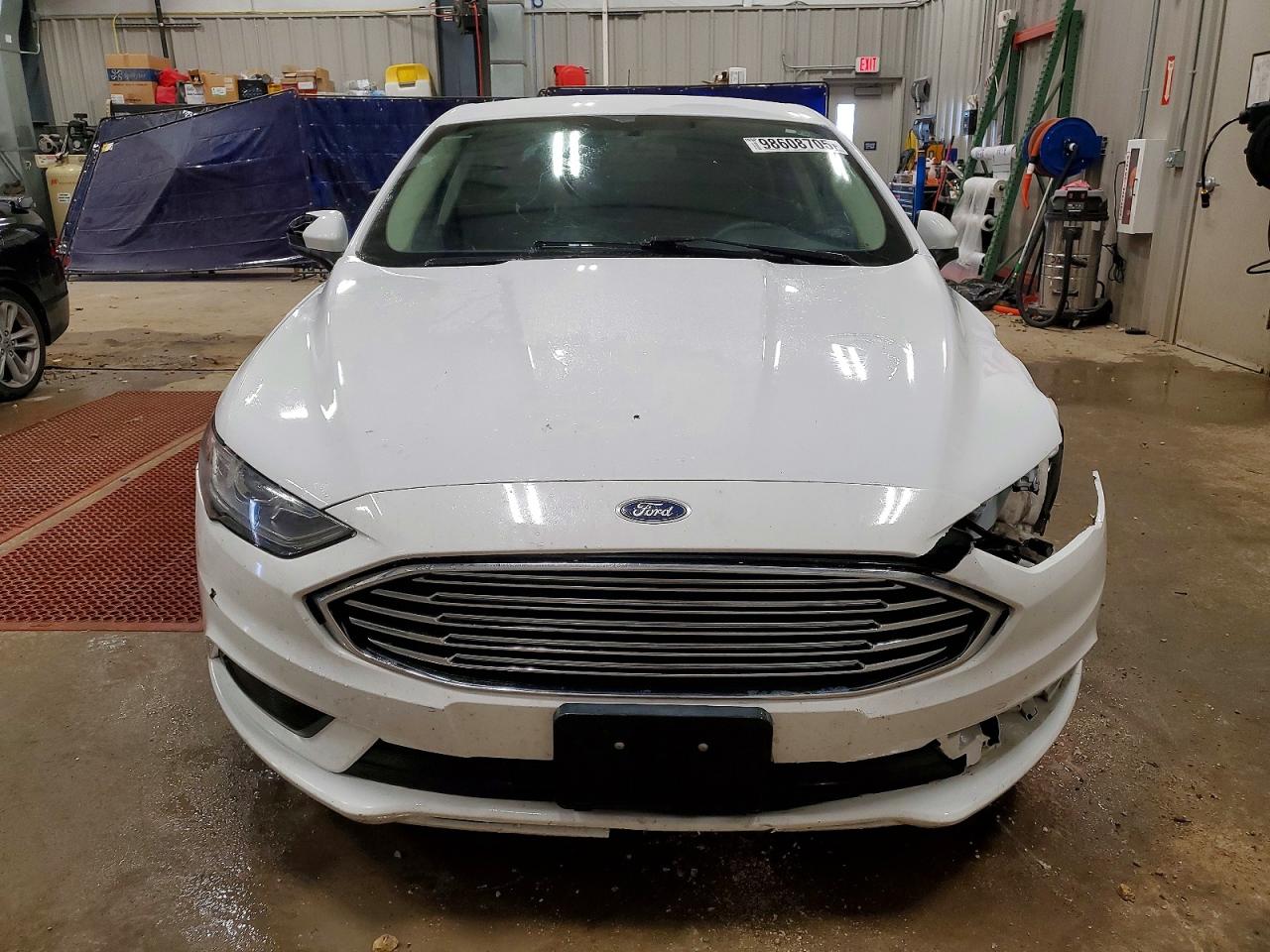 2017 FORD FUSION SE photo 5