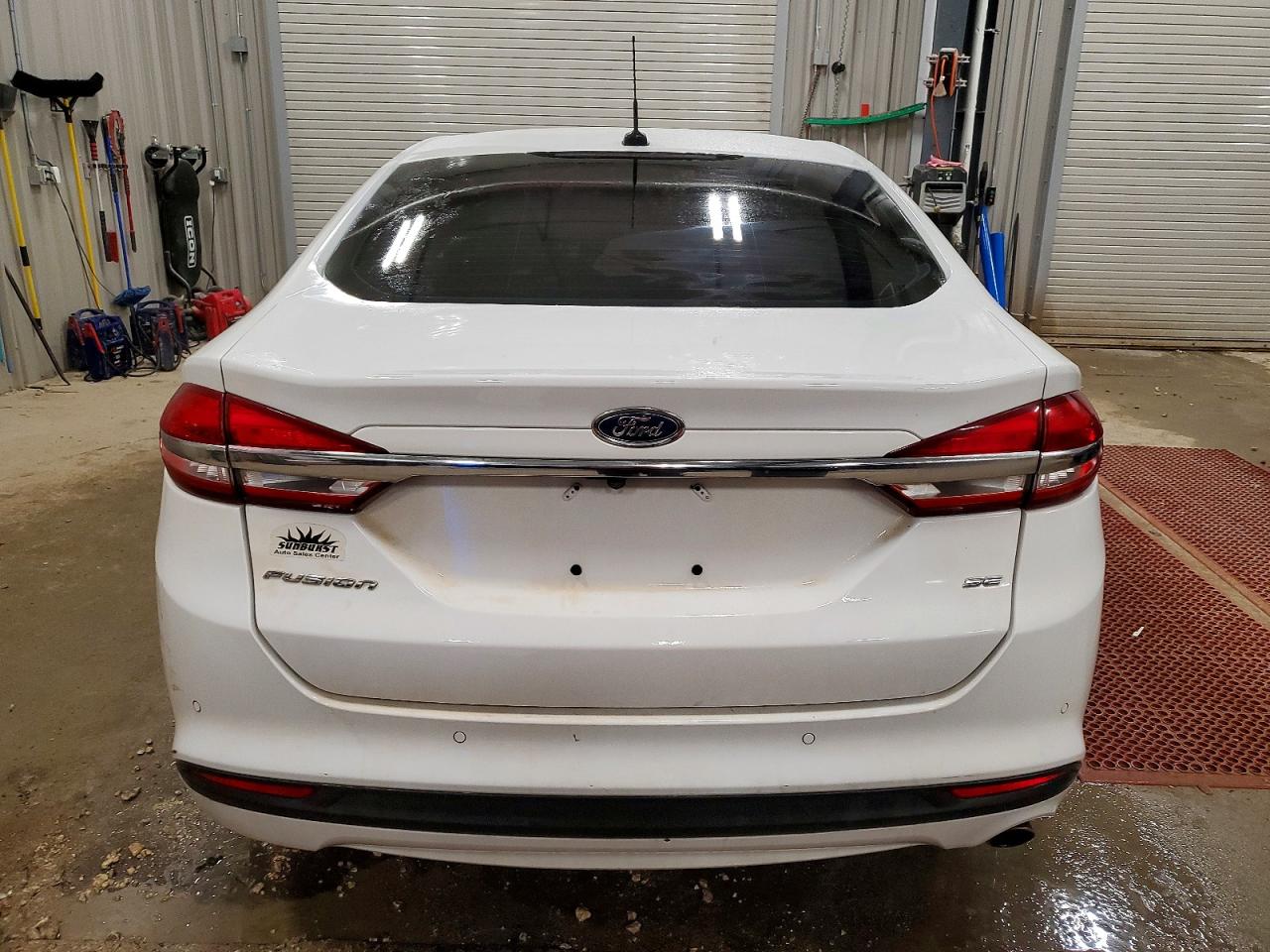 2017 FORD FUSION SE photo 6