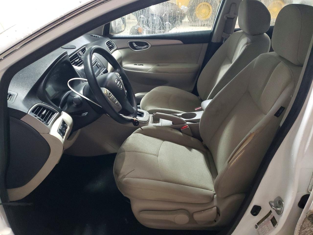 2015 NISSAN SENTRA S photo 7