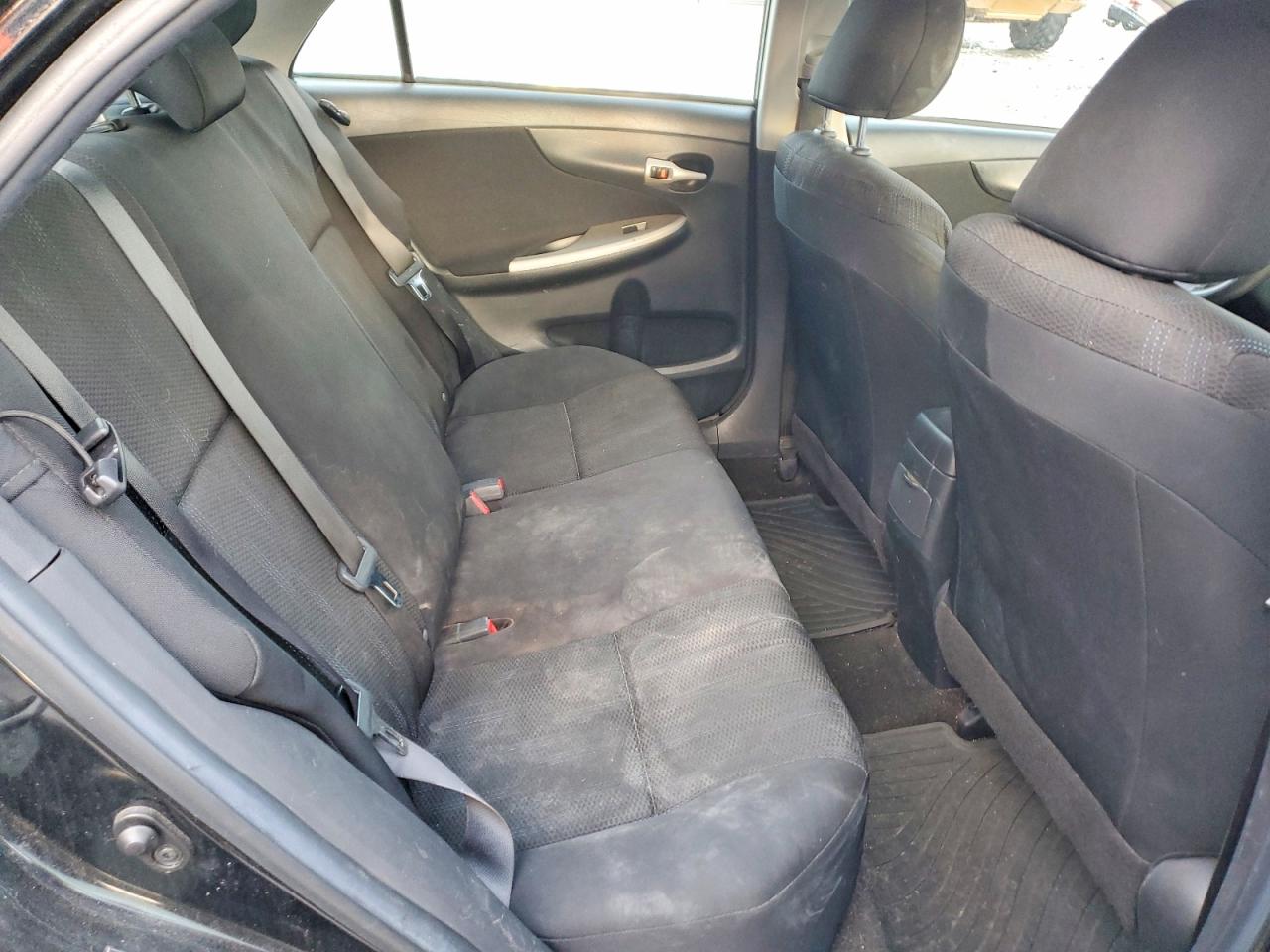 2011 TOYOTA COROLLA BASE photo 10