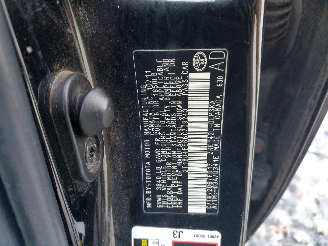 2011 TOYOTA COROLLA BASE photo 13