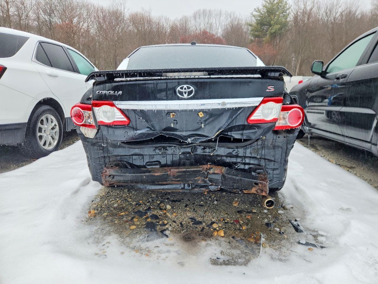 2011 TOYOTA COROLLA BASE photo 6