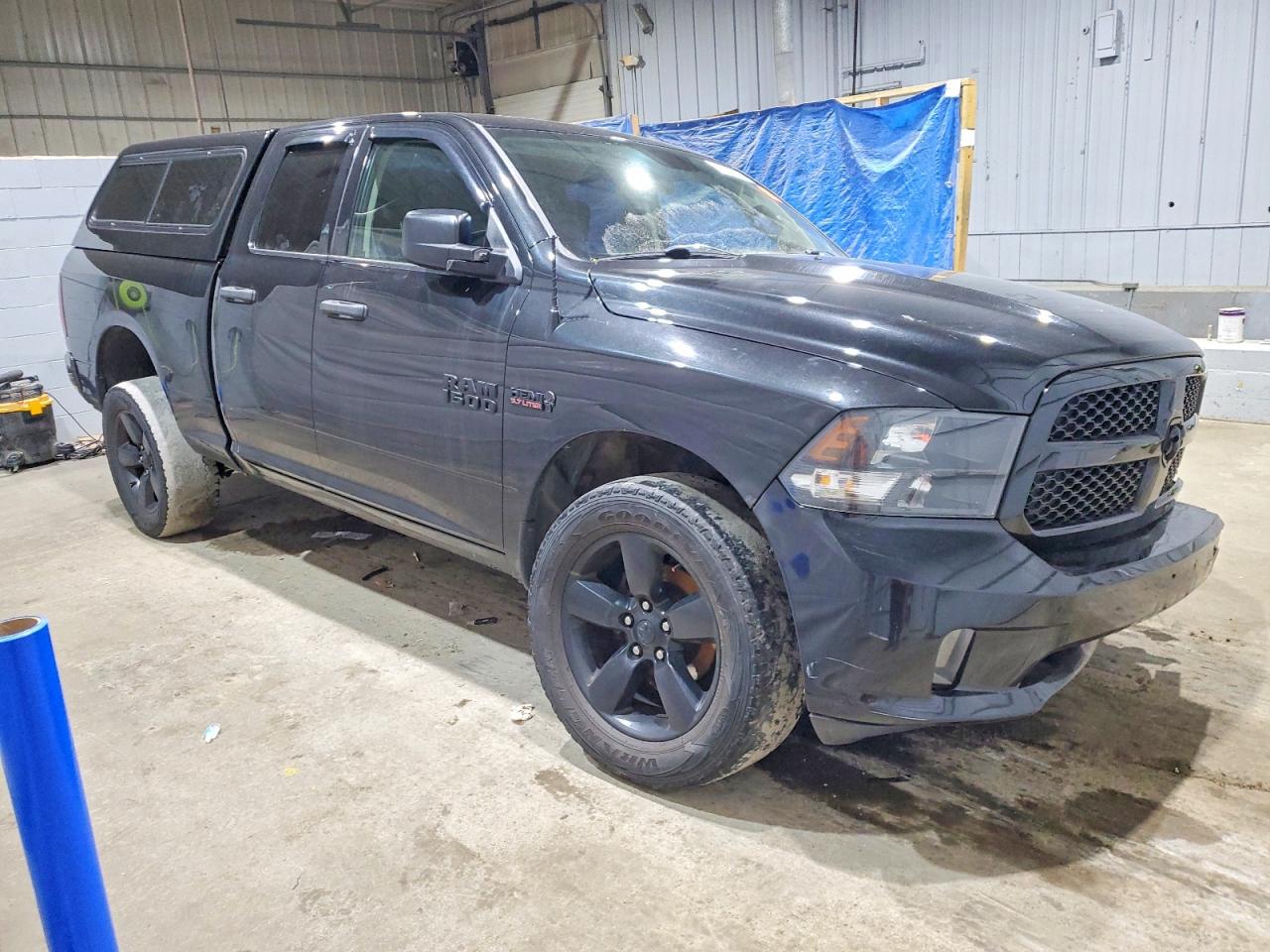 2016 RAM 1500 ST photo 4