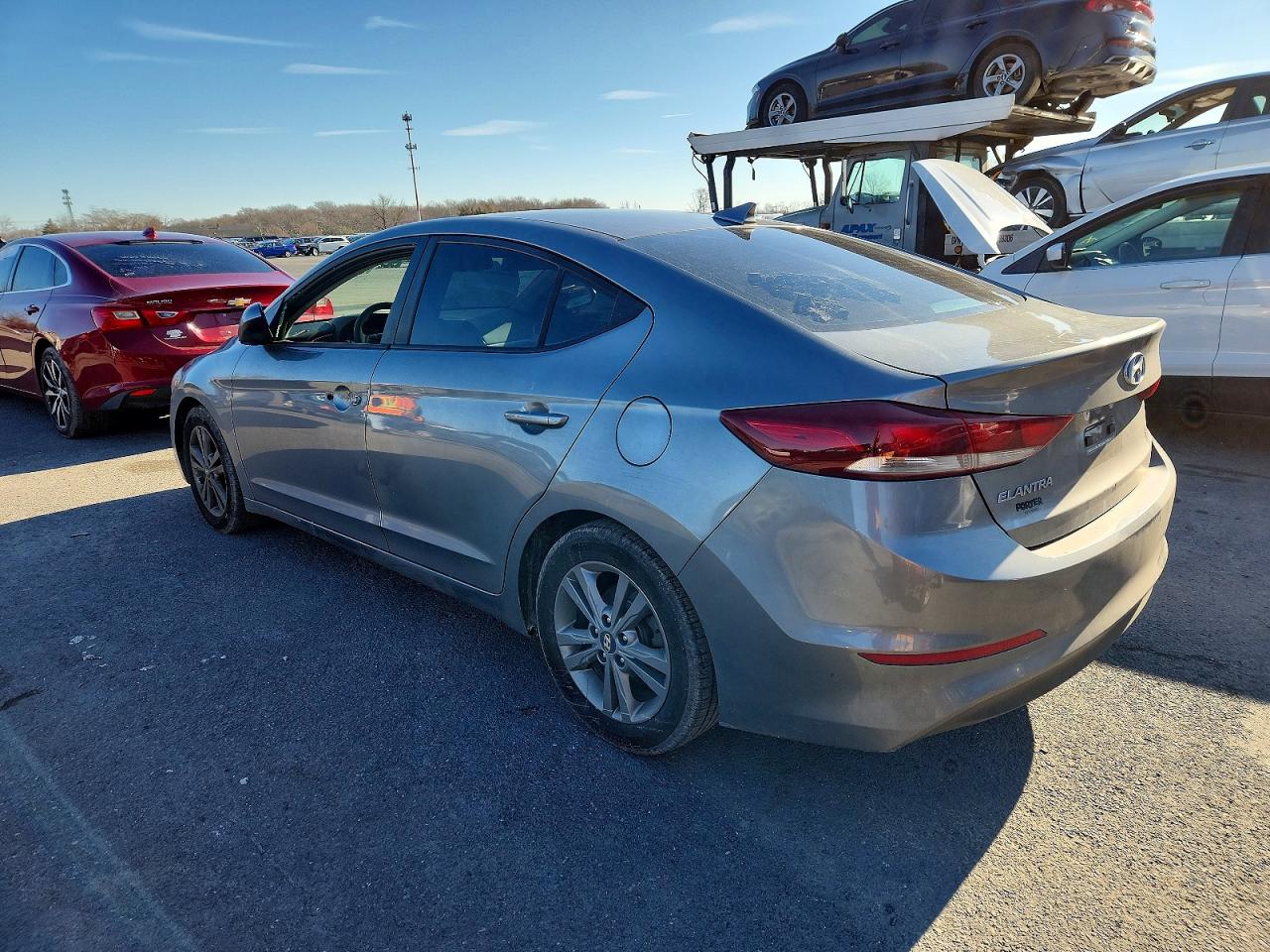 2018 HYUNDAI ELANTRA SEL photo 2