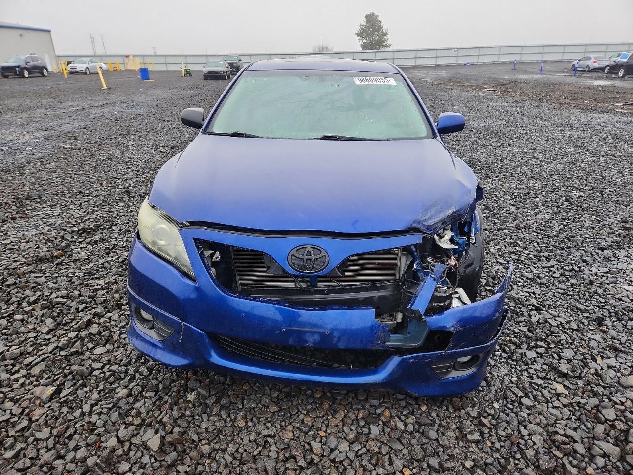 2010 TOYOTA CAMRY BASE photo 5