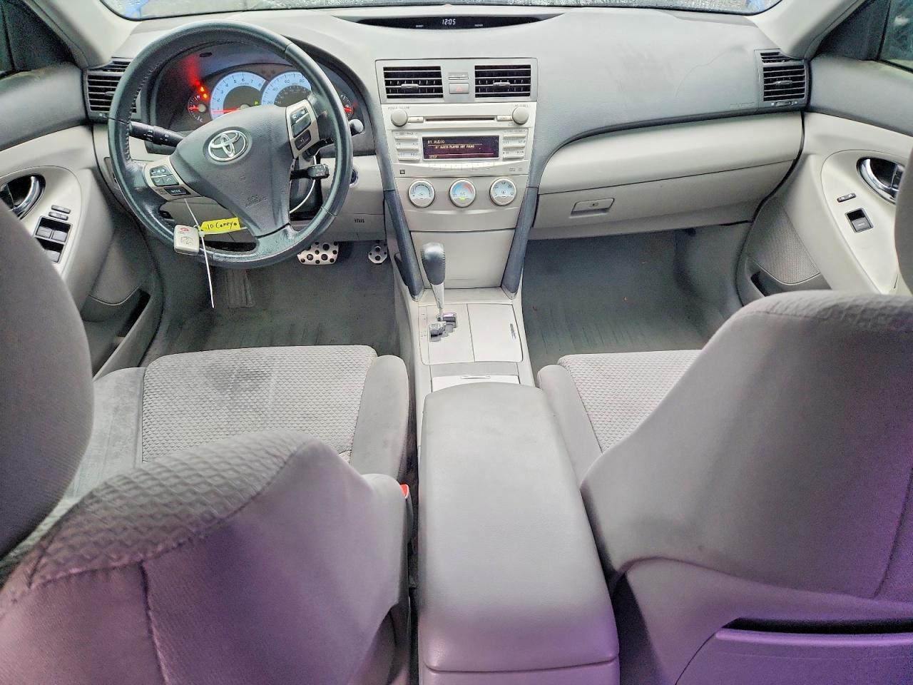 2010 TOYOTA CAMRY BASE photo 8