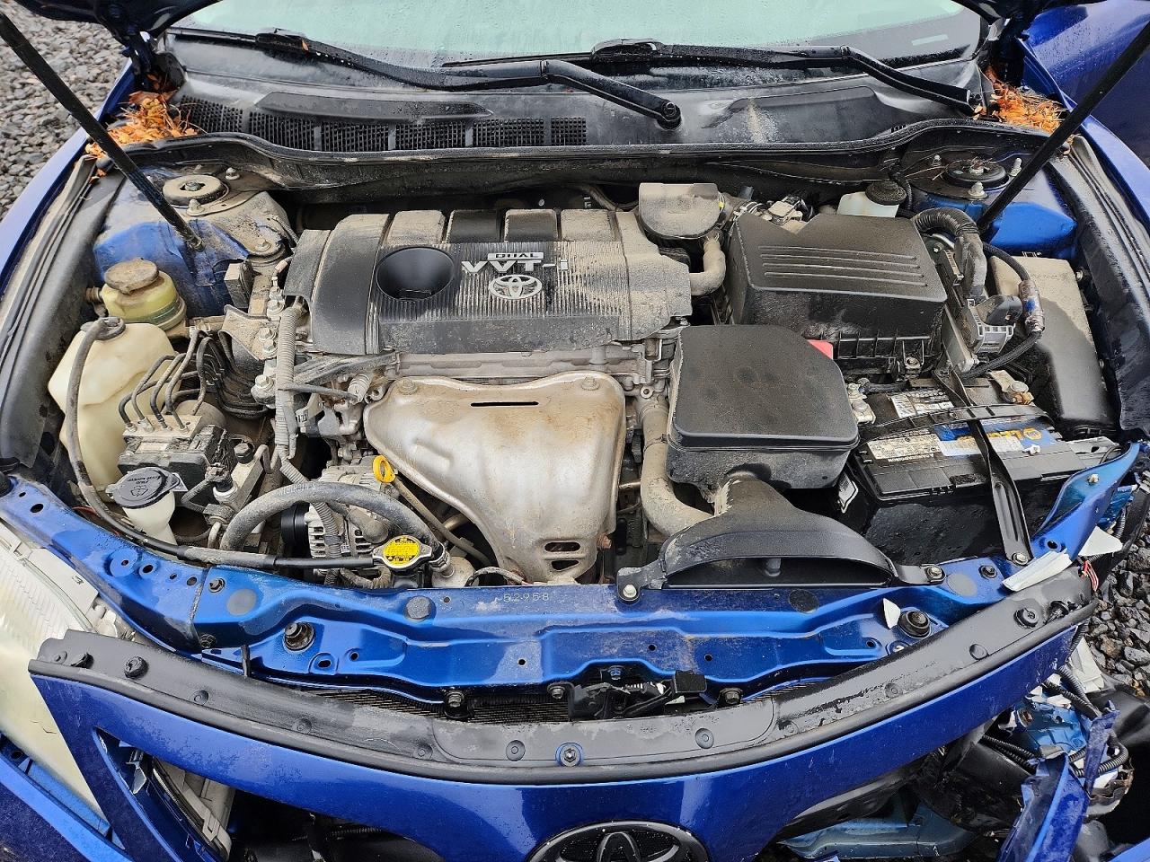 2010 TOYOTA CAMRY BASE photo 11