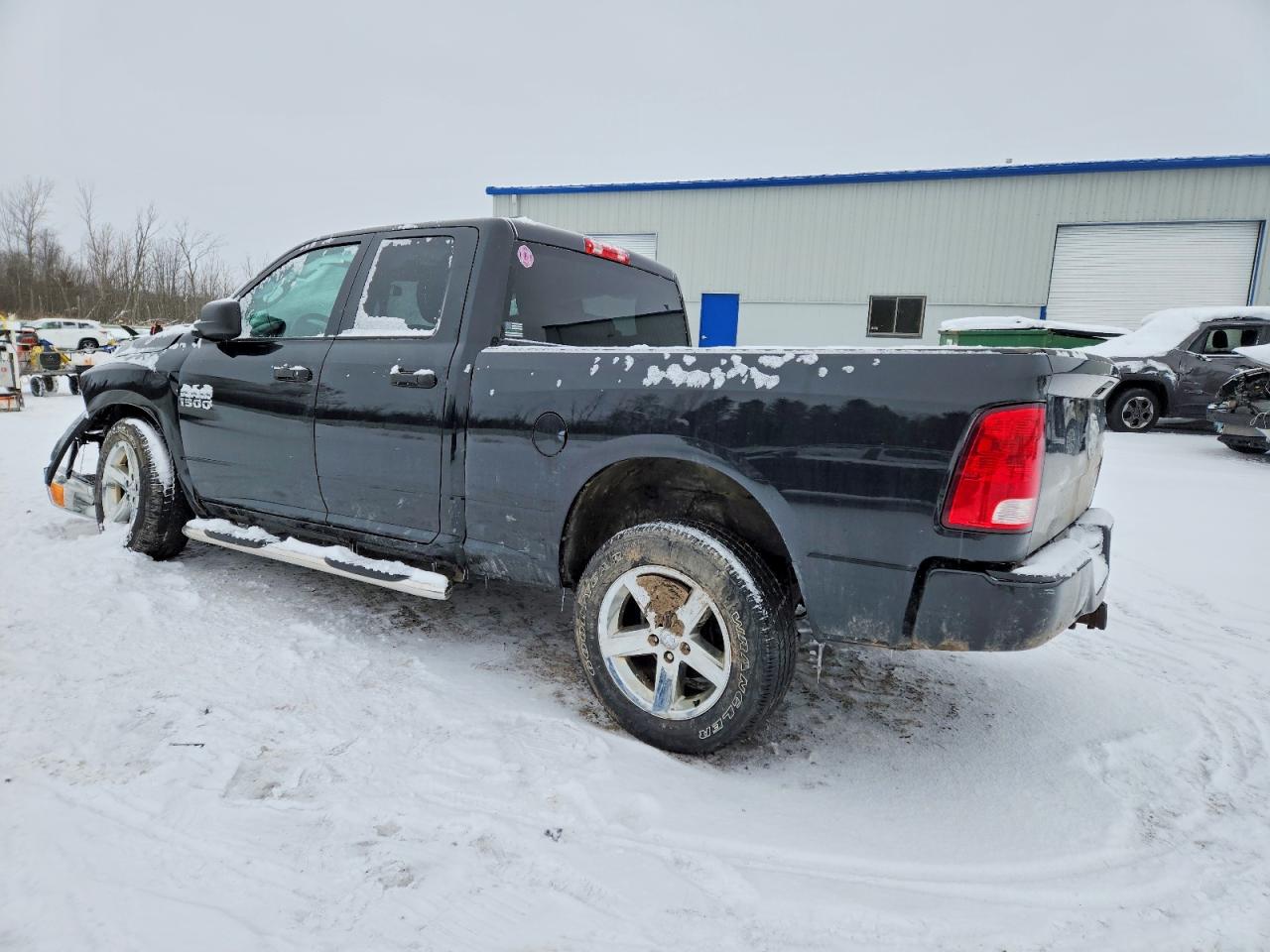 2017 RAM 1500 ST photo 2