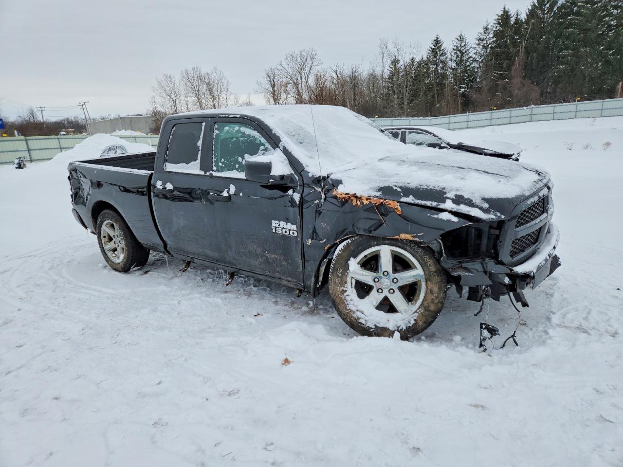 2017 RAM 1500 ST photo 4